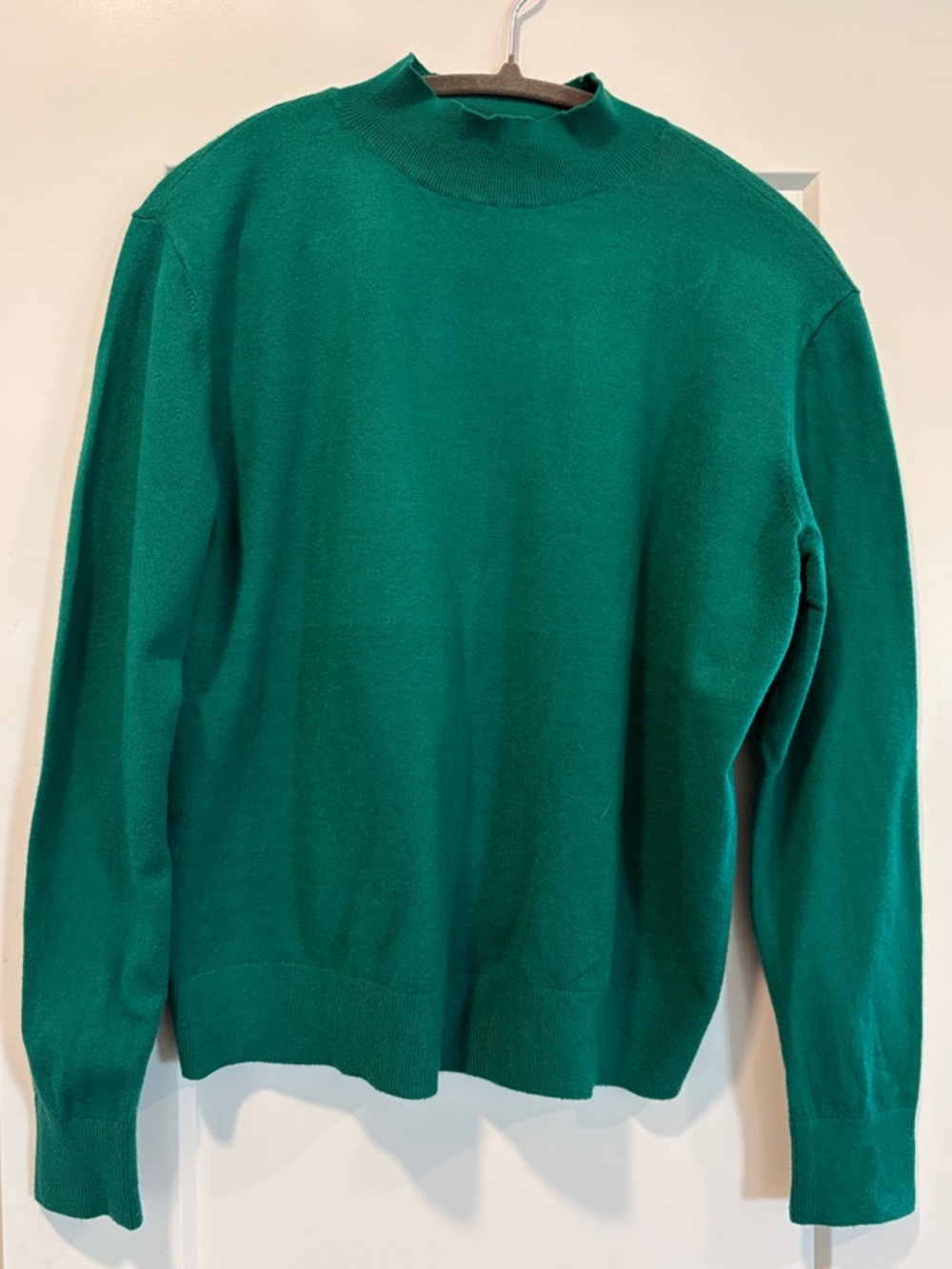 Ann Taylor Green Turtleneck Sweater